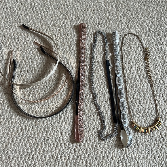 Large set of headbands, Stella and Dot necklace - Picture 2 of 5